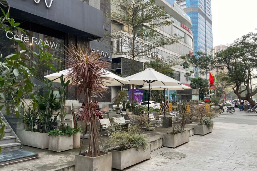 In Hanoi, Roaster-Retailer Cafes Offer A Glimpse Into Vietnam’s Changing Coffee Culture