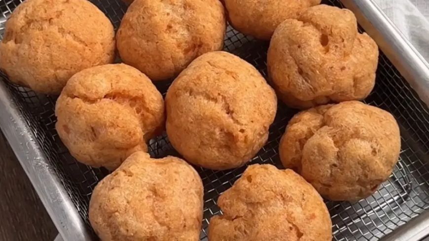 Crispy Hollow Fried Meatballs